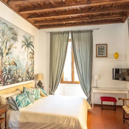 Antuela Pantheon Apartment *