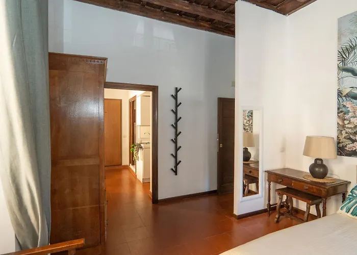 Апартаменты Antuela Pantheon *